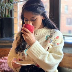 Meet your Posher, Nasima